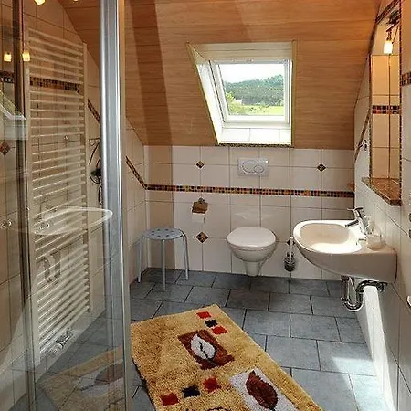 Ferienhof-fink-ferienwohnung-gaensebluemchen Apartamento Opfenbach